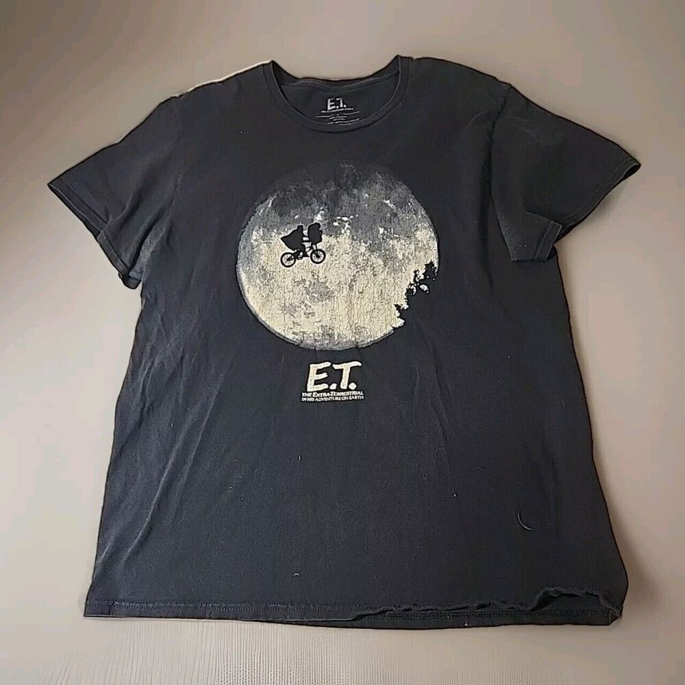E.T. Shirt Mens Large The Extra-Terrestrial Flying Bike Scene Silhouette Graphic